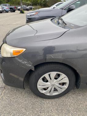 Gray 2011 Toyota Corolla LE