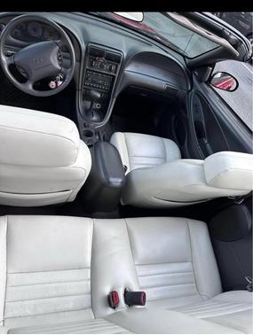 2001 Ford Mustang GT