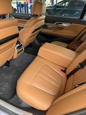 2022 BMW 745e xDrive