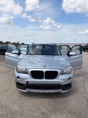 Silver 2015 BMW X1 sDrive28i