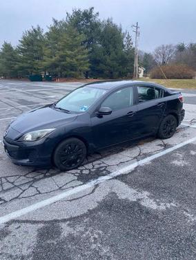 2013 Mazda Mazda3 i Sport