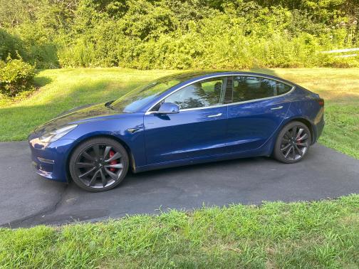 2020 Tesla Model 3 Performance
