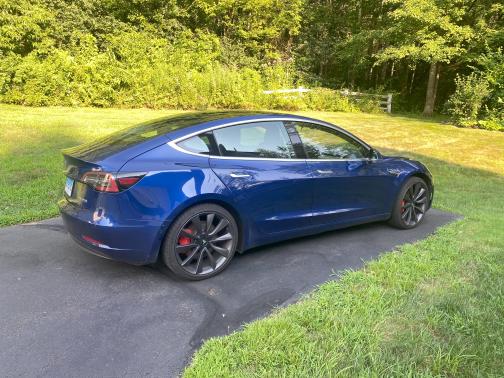 2020 Tesla Model 3 Performance