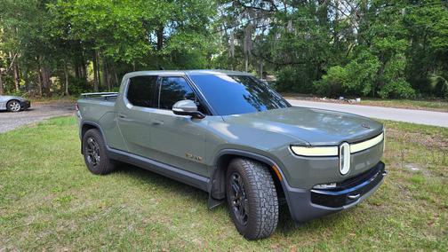 Green 2022 Rivian R1T Launch Edition