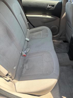 Gray 2015 Nissan Rogue Select S