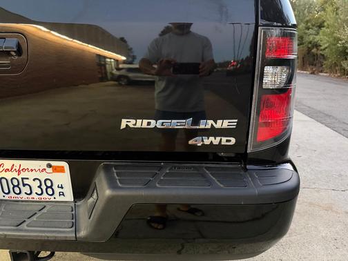 Black 2014 Honda Ridgeline RT