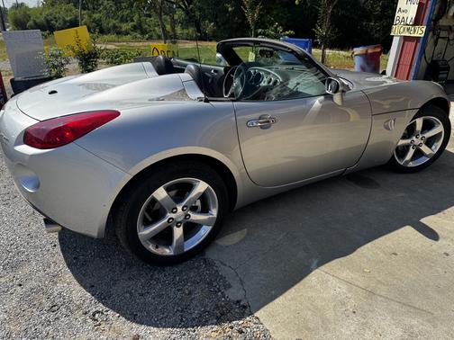 2007 Pontiac Solstice Base