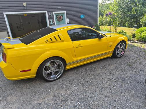 Yellow 2005 Ford Mustang GT