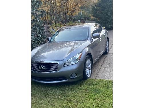 2011 INFINITI M37 Base