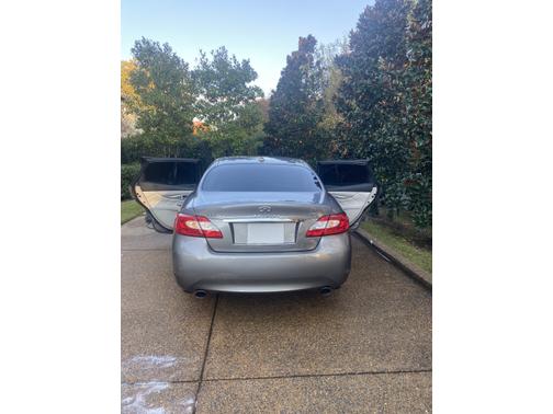 2011 INFINITI M37 Base
