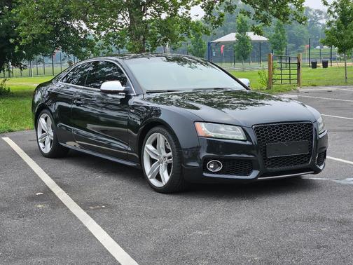 Black 2010 Audi S5 4.2 Premium Plus