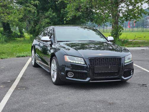 Black 2010 Audi S5 4.2 Premium Plus