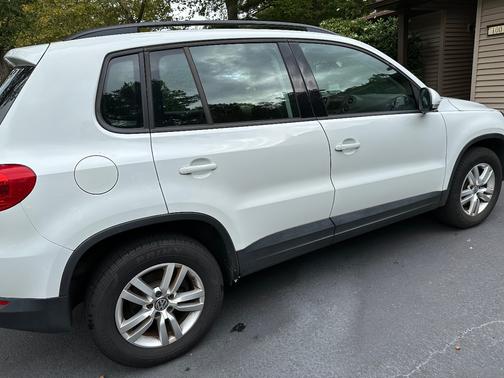 2016 Volkswagen Tiguan S