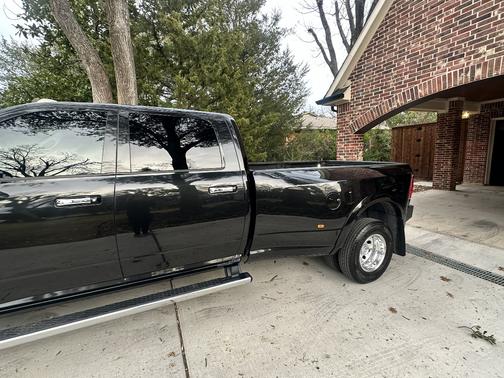 2018 RAM 3500 Laramie