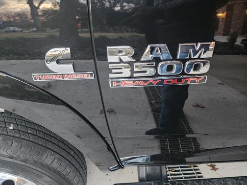2018 RAM 3500 Laramie