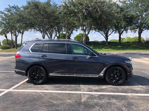 2019 BMW X7 xDrive40i