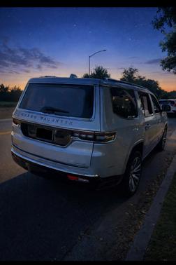 2023 Jeep Grand Wagoneer Series III