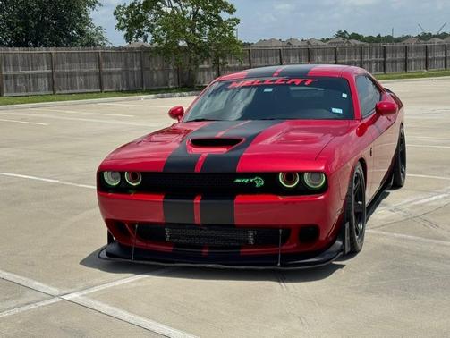 2015 Dodge Challenger SRT Hellcat