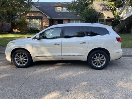 White 2014 Buick Enclave Leather
