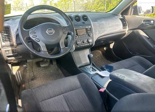 2010 Nissan Altima 2.5 S