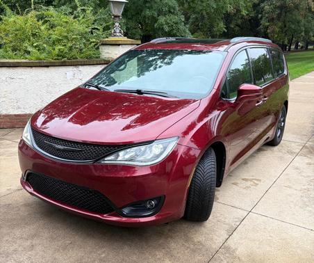Red 2020 Chrysler Pacifica Limited