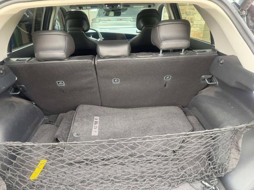 2023 Kia Niro Plug-In Hybrid SX Touring
