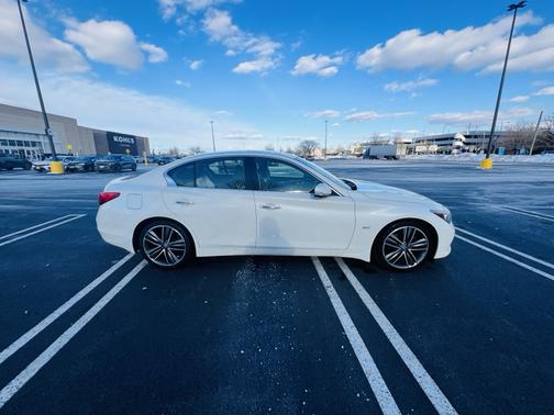 2017 INFINITI Q50 3.0T Premium