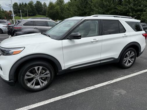 2020 Ford Explorer Platinum