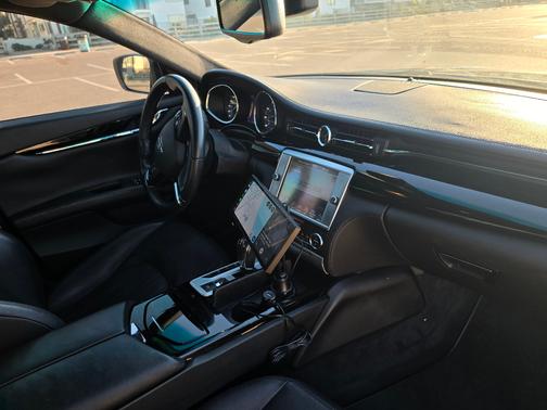 Black 2016 Maserati Quattroporte S