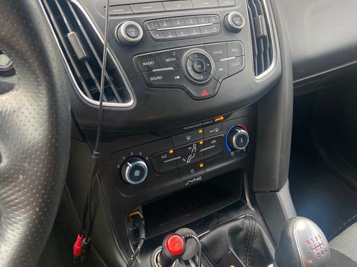 2016 Ford Focus ST Base