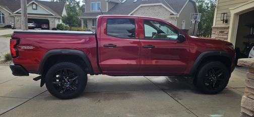 2023 Chevrolet Colorado Trail Boss