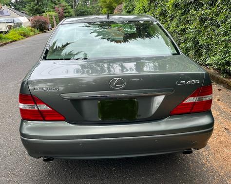 2004 Lexus LS 430 Base