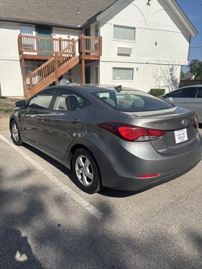Gray 2014 Hyundai ELANTRA SE