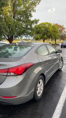 Gray 2014 Hyundai ELANTRA SE