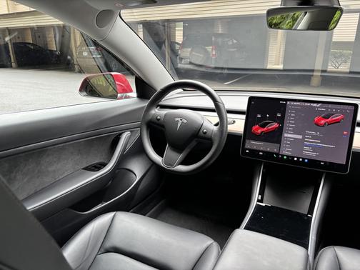 2020 Tesla Model 3 Standard Range Plus
