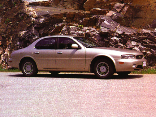 INFINITI J30
