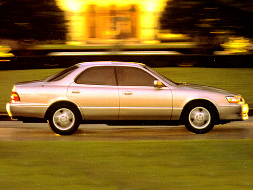 1995 Lexus ES 300 - Specs, Prices, MPG, Reviews & Photos | Cars.com