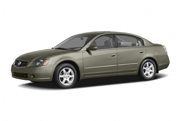 side view of 2006 Altima Nissan