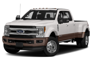 side view of 2017 F-450 Ford