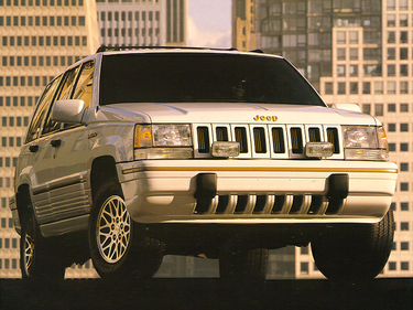 side view of 1994 Grand Cherokee Jeep