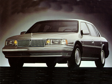 side view of 1992 Continental Lincoln