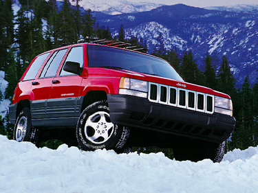 side view of 1997 Grand Cherokee Jeep