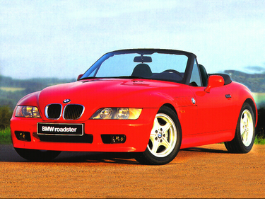side view of 1996 Z3 BMW