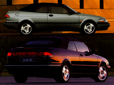 side view of 1997 900 Saab