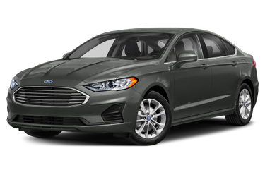 side view of 2019 Fusion Ford