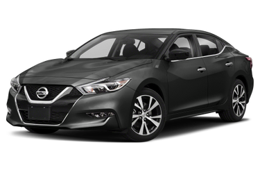 side view of 2018 Maxima Nissan