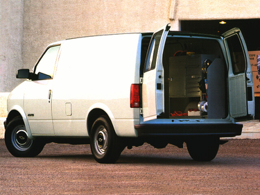 side view of 1998 Astro Chevrolet