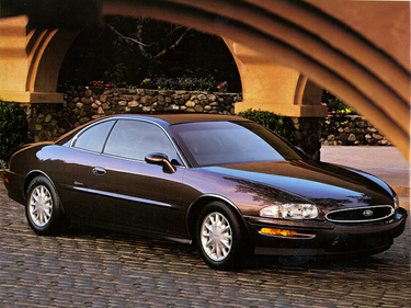 1992-Buick-Park-Avenue-vs.-1995-Buick-Riviera-vs.-1995-...