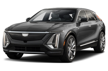 side view of 2023 LYRIQ Cadillac