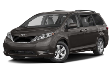 side view of 2017 Sienna Toyota